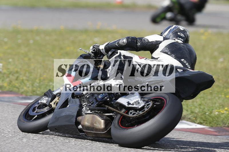 Archiv-2025/22 06.06.2025 DISCOVER the BIKE ADR/Race 3 rot/61
